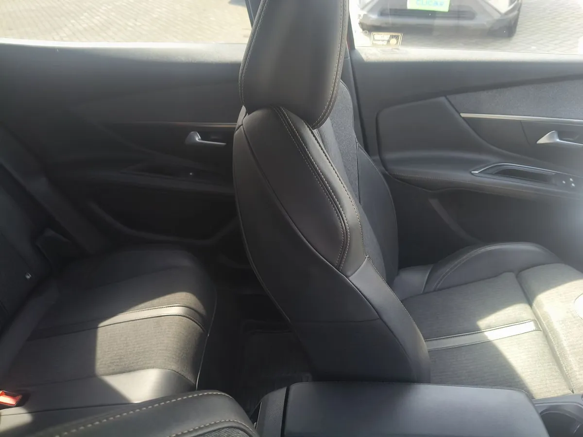Peugeot 3008 1.5 Gt-Line Bluehdi 4x2 130 Eat8 5p año 2020