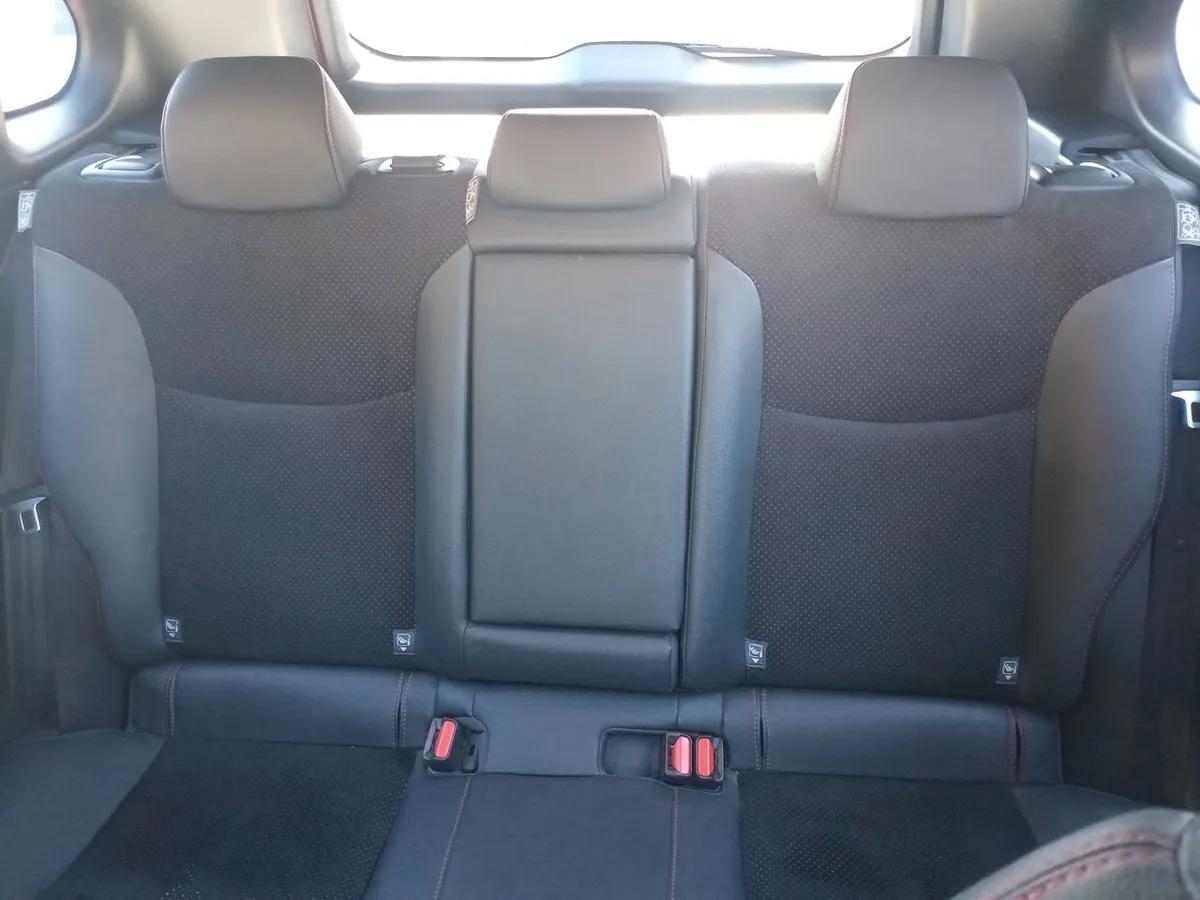 Toyota Corolla Cross 2.0 Gr-S 4x2 Cvt At 5p año 2024