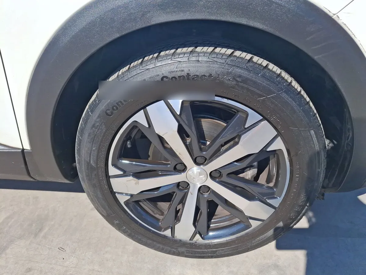 Peugeot 3008 1.6 Allure Pack Thp 165 4x2 Eat6 5p año 2024