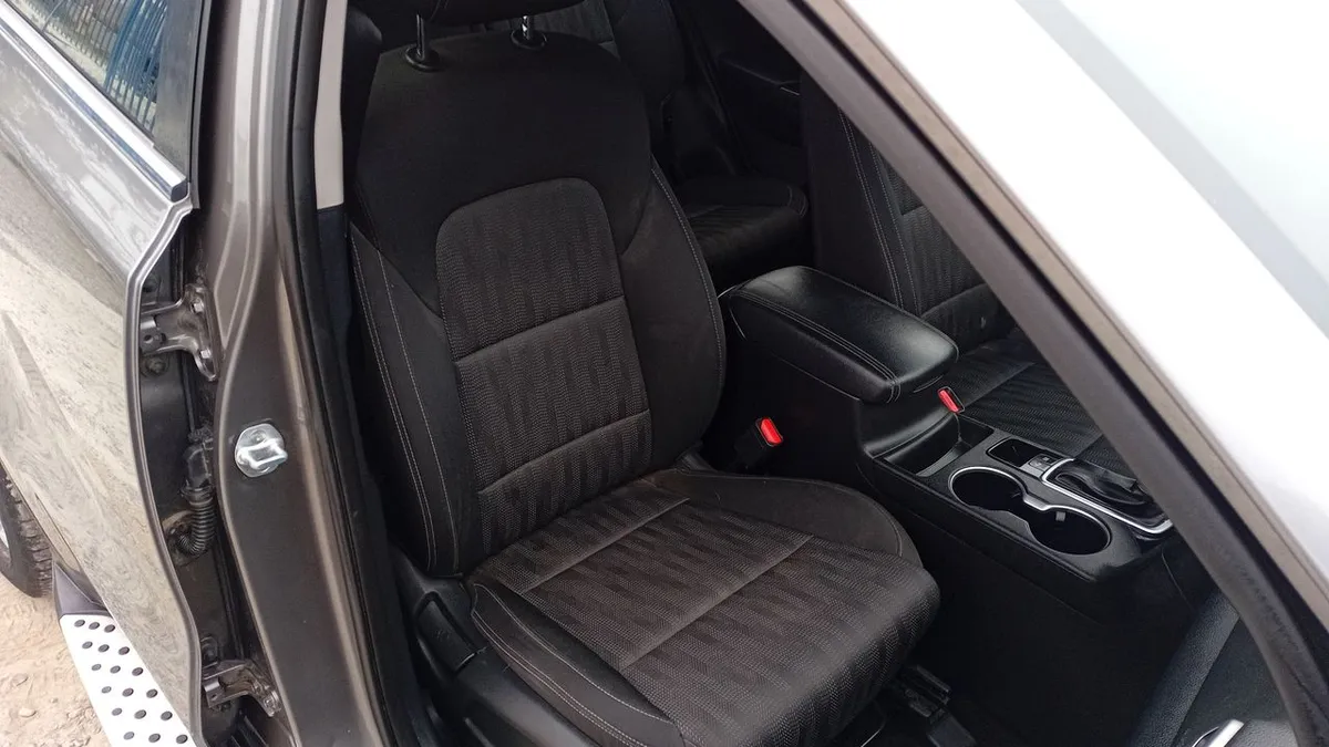 Kia Sportage 2.0 Lx 2wd Ac 6at 5p año 2018