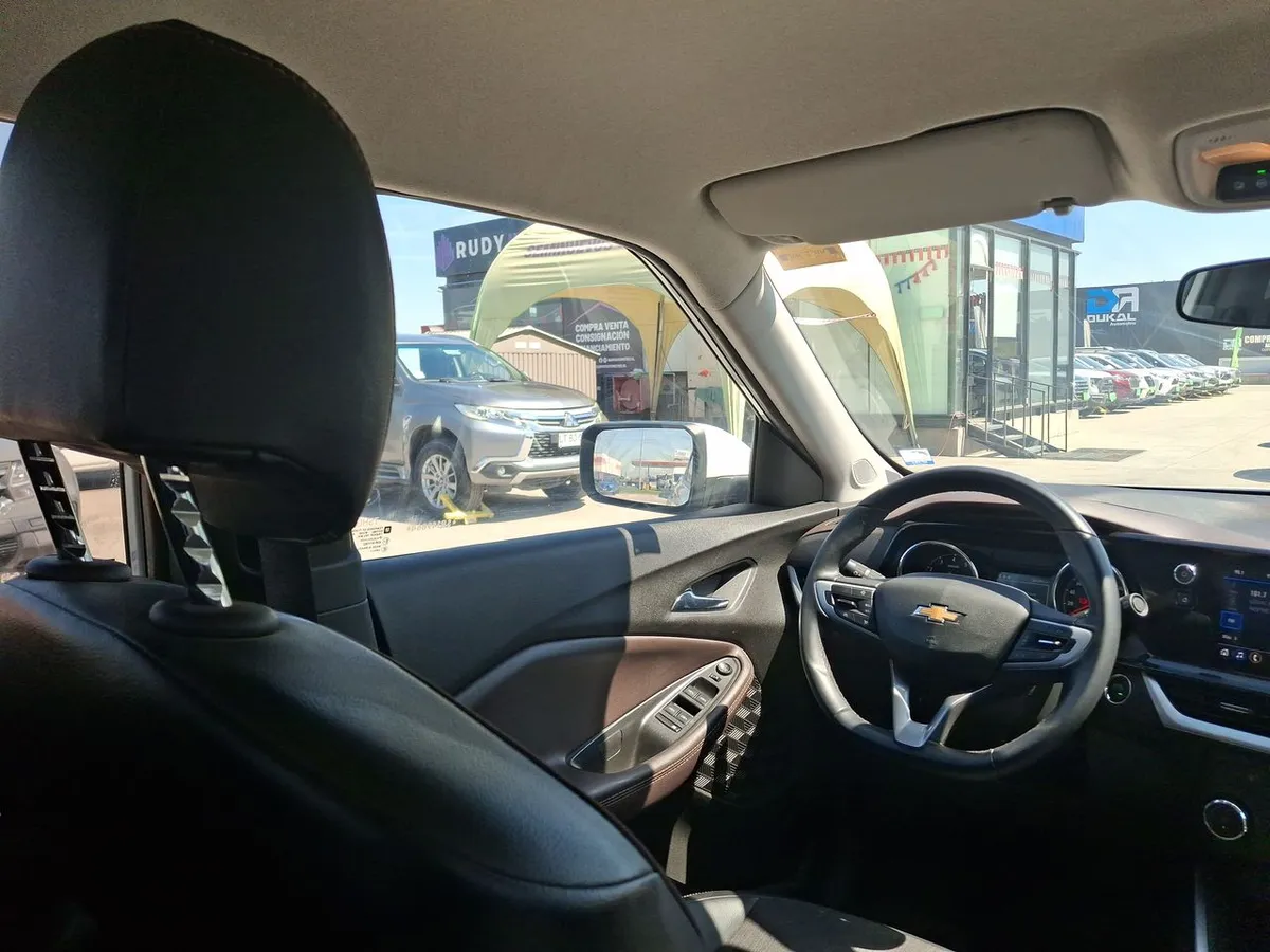 Chevrolet Montana 1.2t Ltz S 4x2 At 4p año 2024