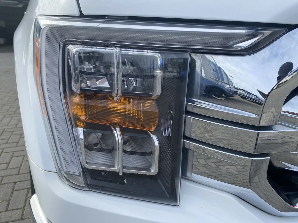 Ford F-150 5.0 Xlt Cc Dob. Cab. 4x4 At 4p año 2024