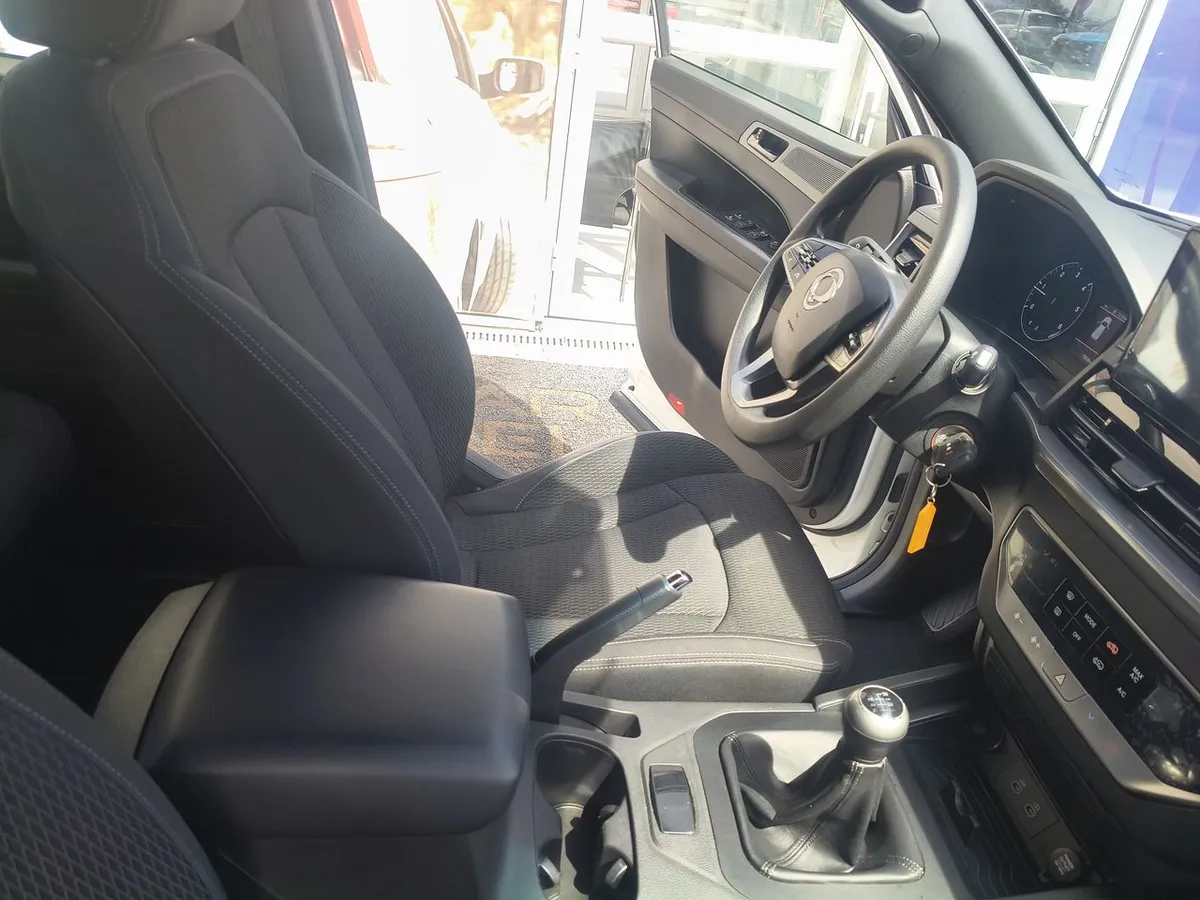 Ssangyong Musso 2.2 Td Grand Glx Diesel 2wd Nueva Radio Mt6 4p año 2025