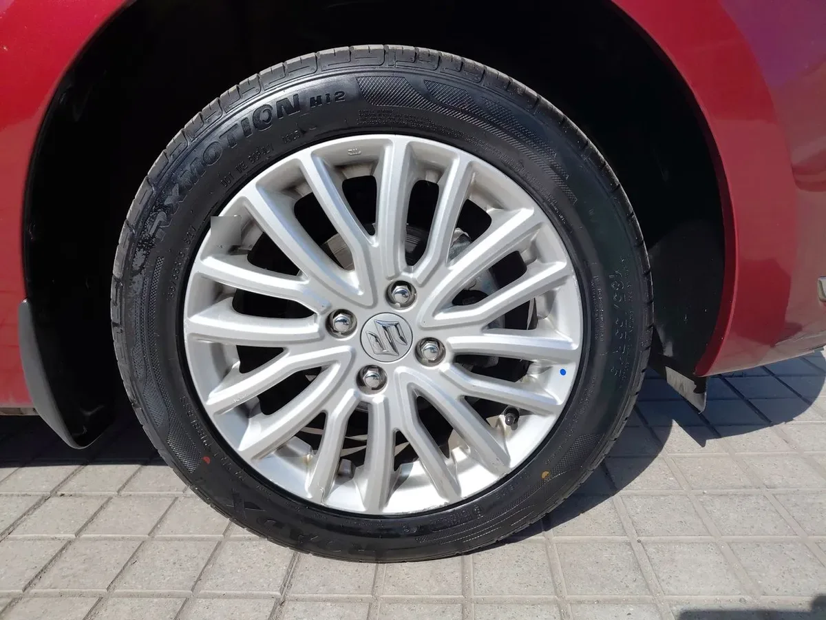 Suzuki Dzire 1.2 Gl 4x2 Ac At 4p año 2018