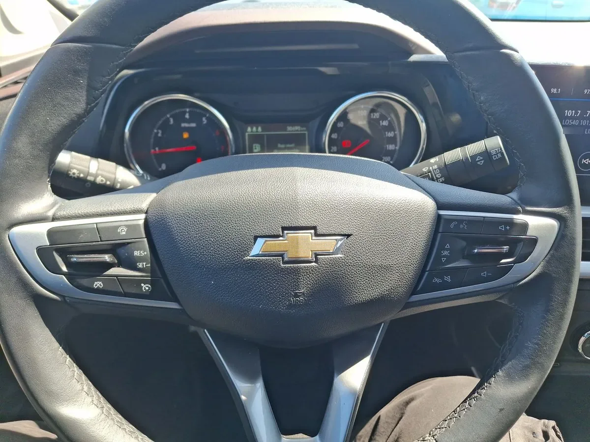 Chevrolet Montana 1.2t Ltz S 4x2 At 4p año 2024