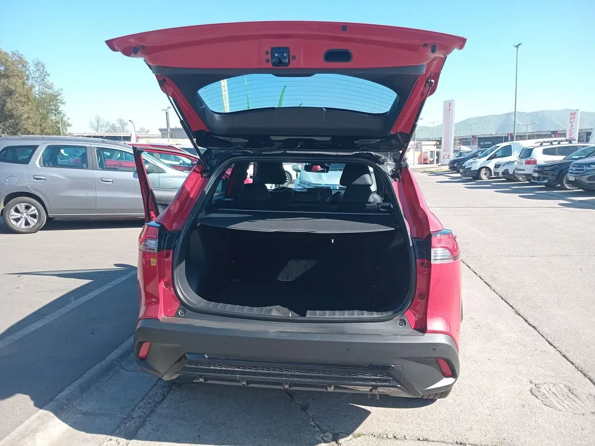 Toyota Corolla Cross 2.0 Gr-S 4x2 Cvt At 5p año 2024