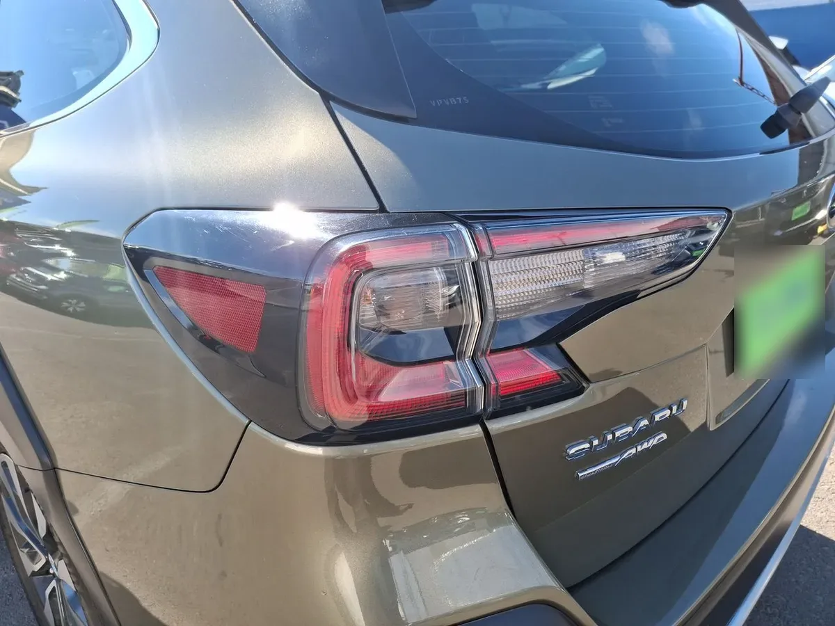 Subaru Outback 2.5i Touring Awd Cvt At 5p año 2026