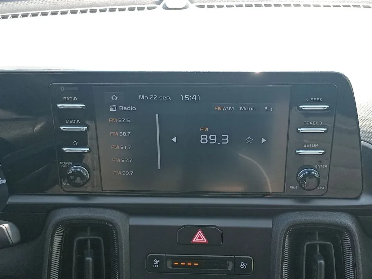 Kia Sonet 1.5 Ex 4x2 Ivt Ri At 5p año 2025