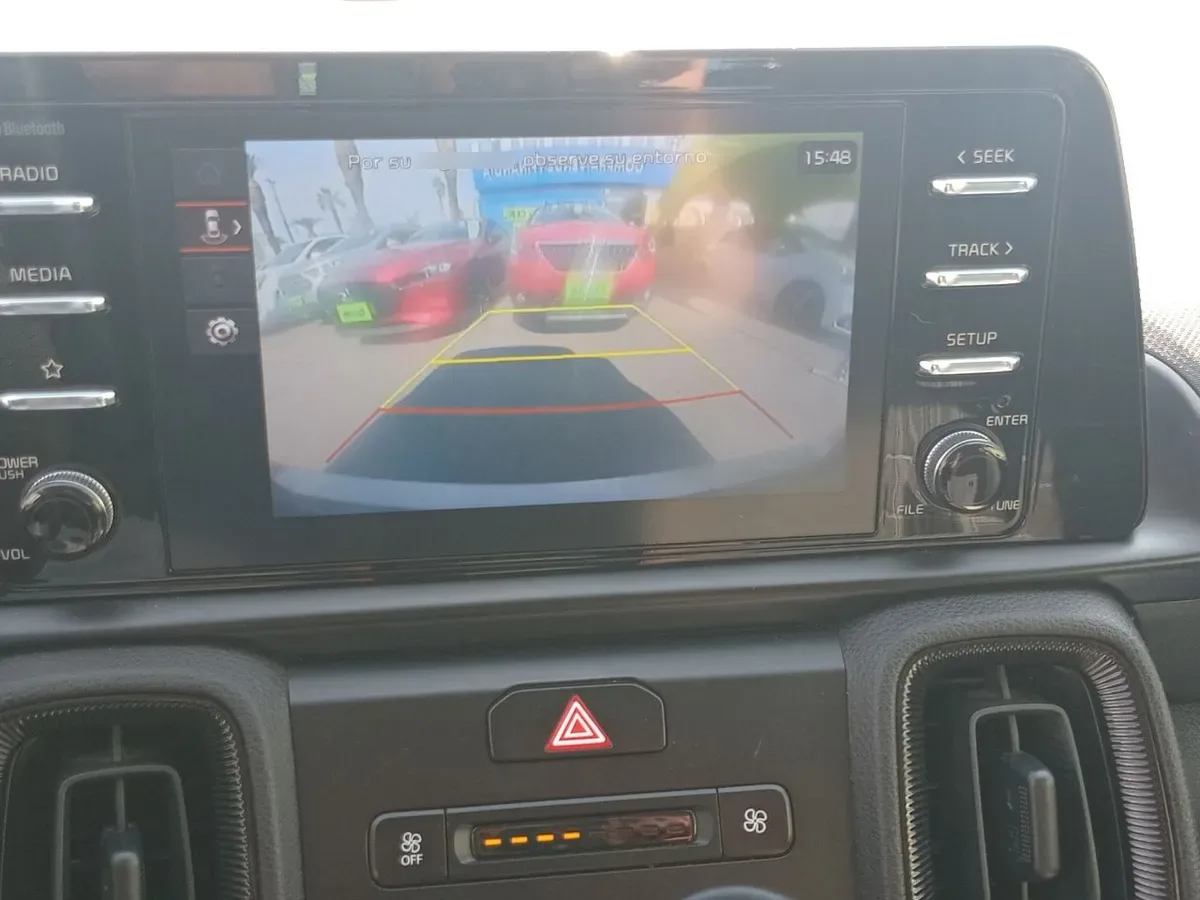 Kia Sonet 1.5 Ex 4x2 Ivt Ri At 5p año 2025