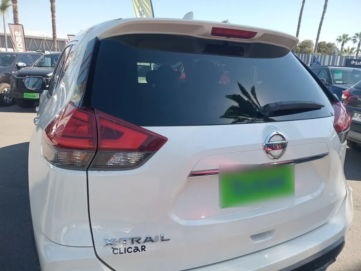 Nissan X-Trail 2.5 Sense Mc 4x2 Cvt At 5p año 2023