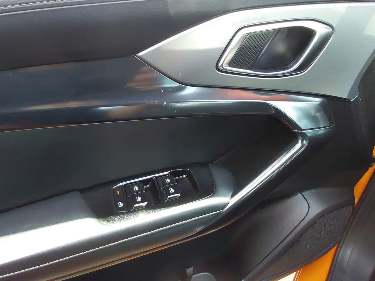 MG One 1.5t Dlx 4x2 Cvt At 5p año 2023