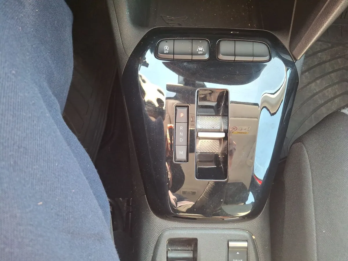 Opel Corsa 1.2t Edition 100hp 4x2 At8 5p año 2024