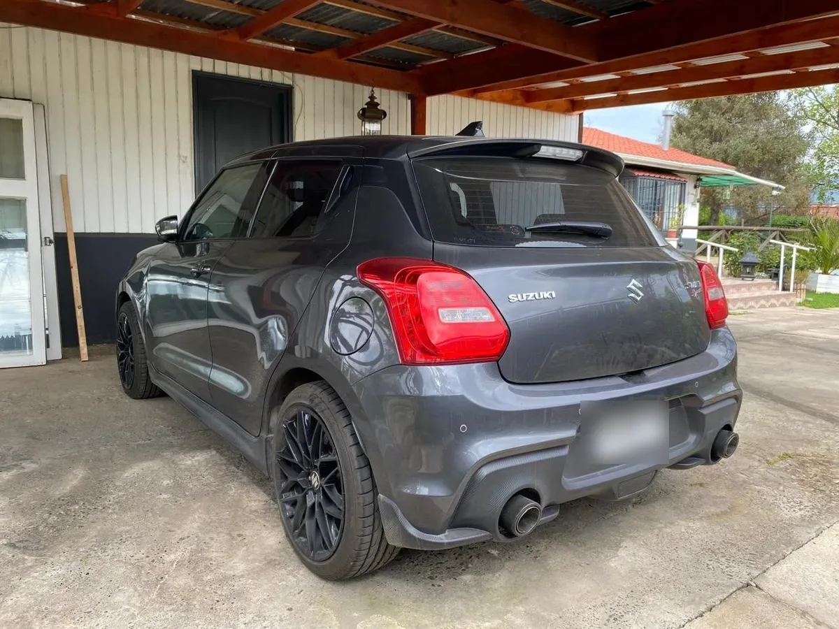 SUZUKI SWIFT 1.4 Dit Sport Mt año 2025