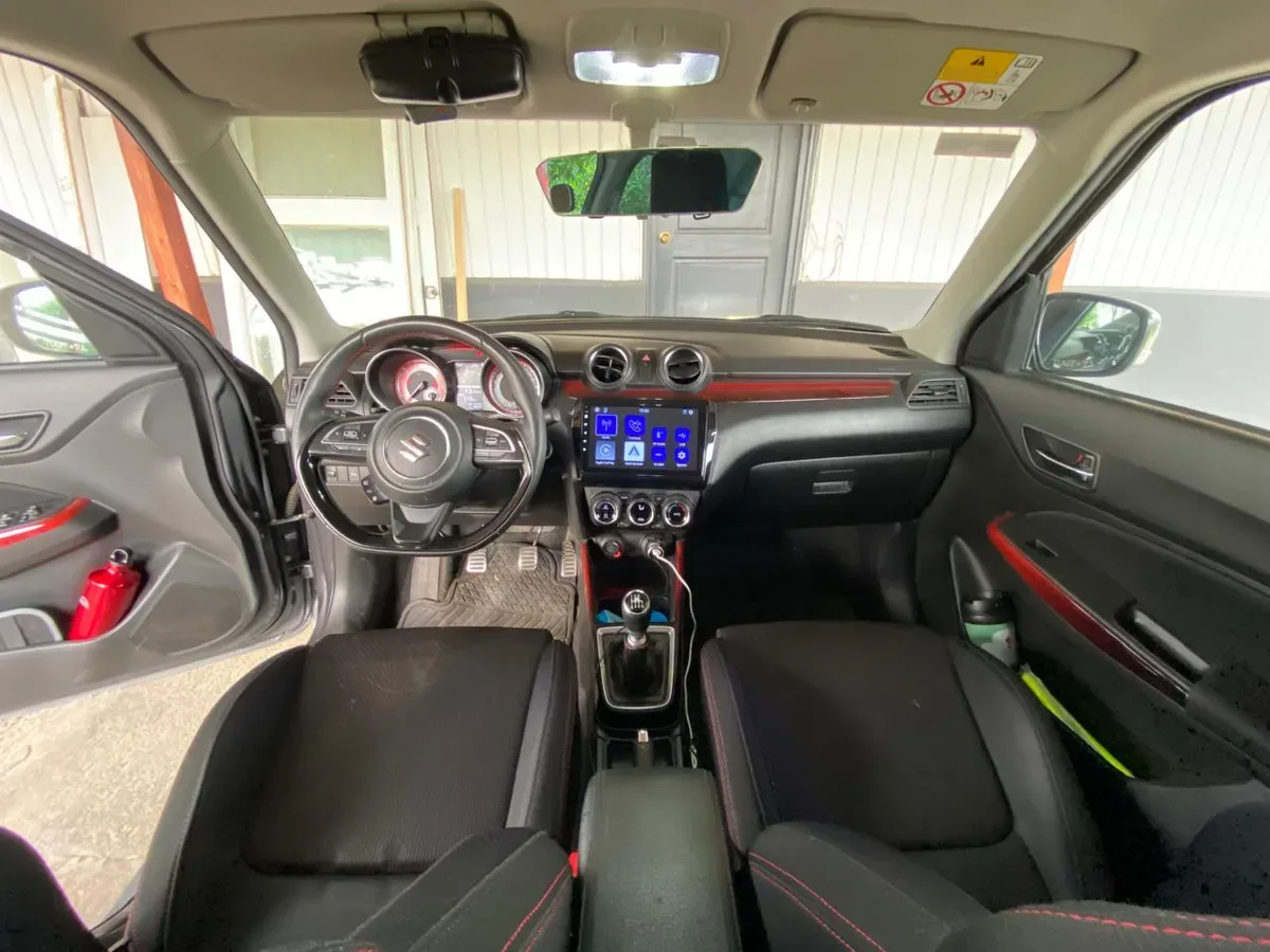 SUZUKI SWIFT 1.4 Dit Sport Mt año 2025