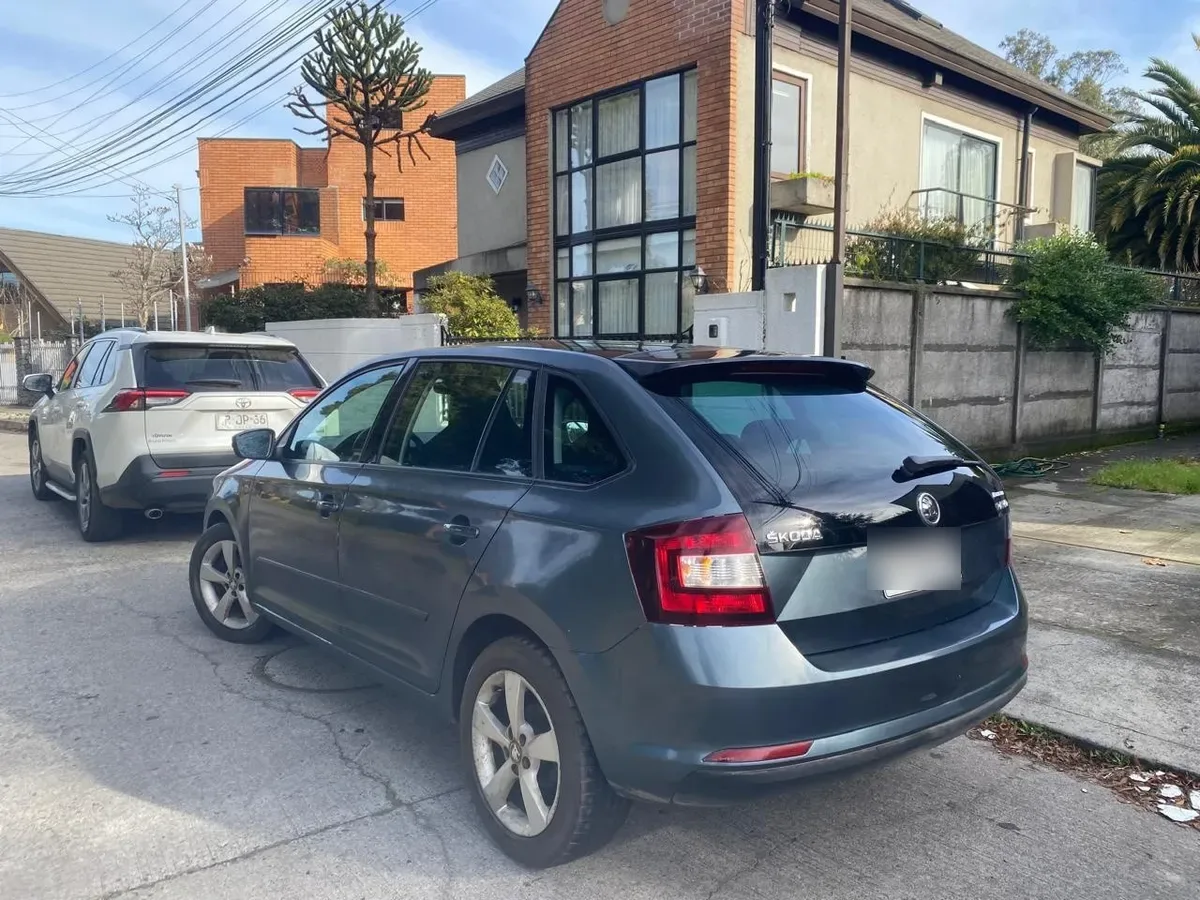 Skoda Rapid 1.4 Tsi Style Dsg At año 2018