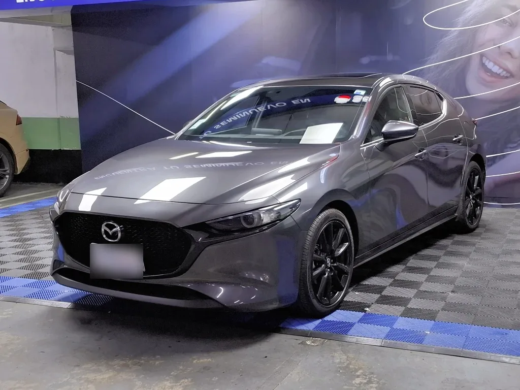 Mazda 3 Sport 3 Sp V 2.0 7g 6at año 2024