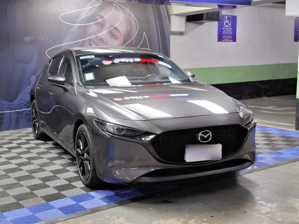 Mazda 3 Sport 3 Sp V 2.0 7g 6at año 2024