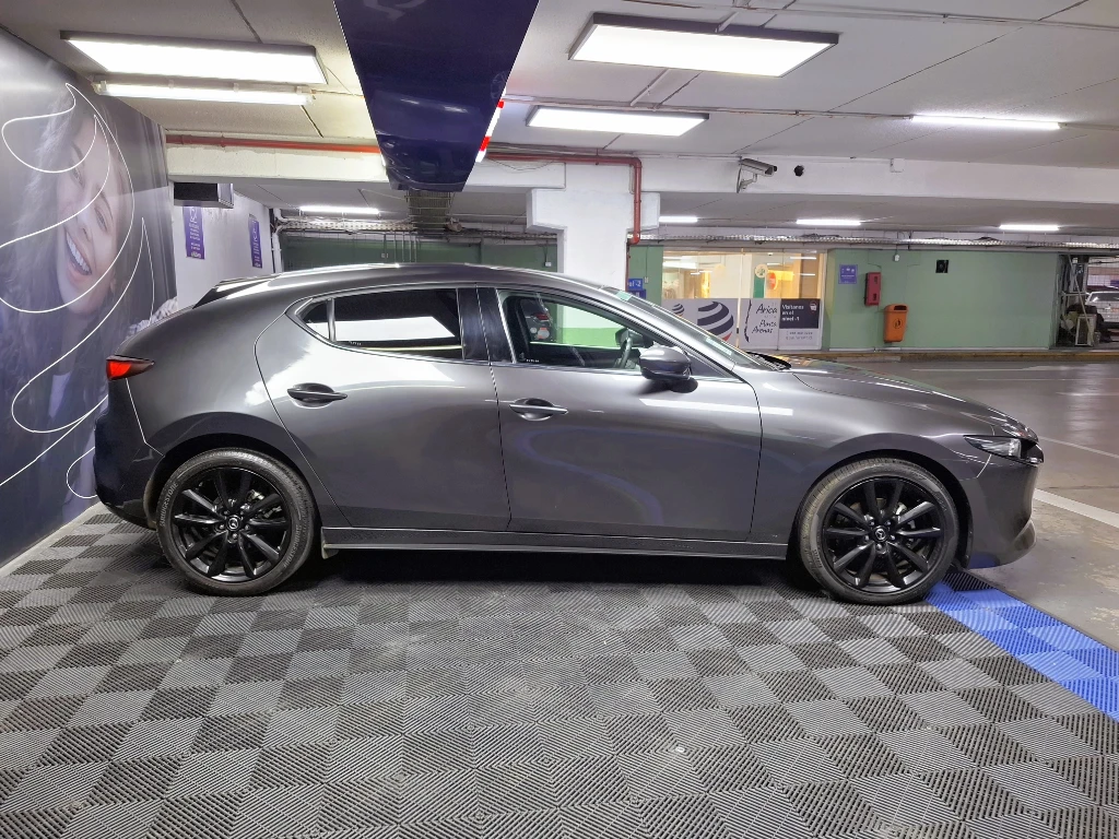 Mazda 3 Sport 3 Sp V 2.0 7g 6at año 2024