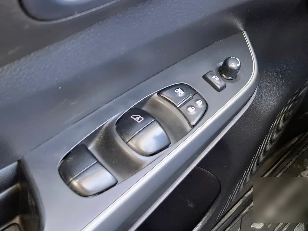 Nissan Navara Navara Dc 4x4 2.3tdi Le año 2023