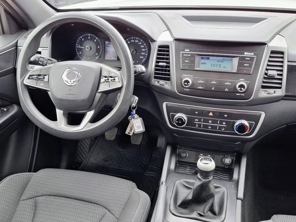 Ssangyong Grand Musso Grand Musso 2.2 4x2 Mt Full-Ql612 año 2023
