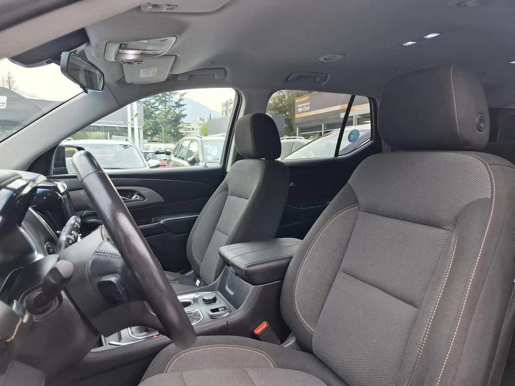 Chevrolet Traverse Lt año 2021