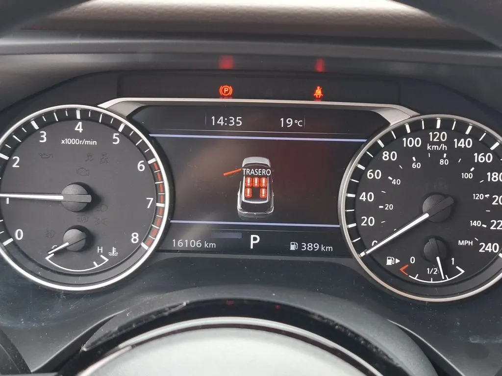 Nissan X-Trail 4x2 7p Cvt 2.5 año 2024
