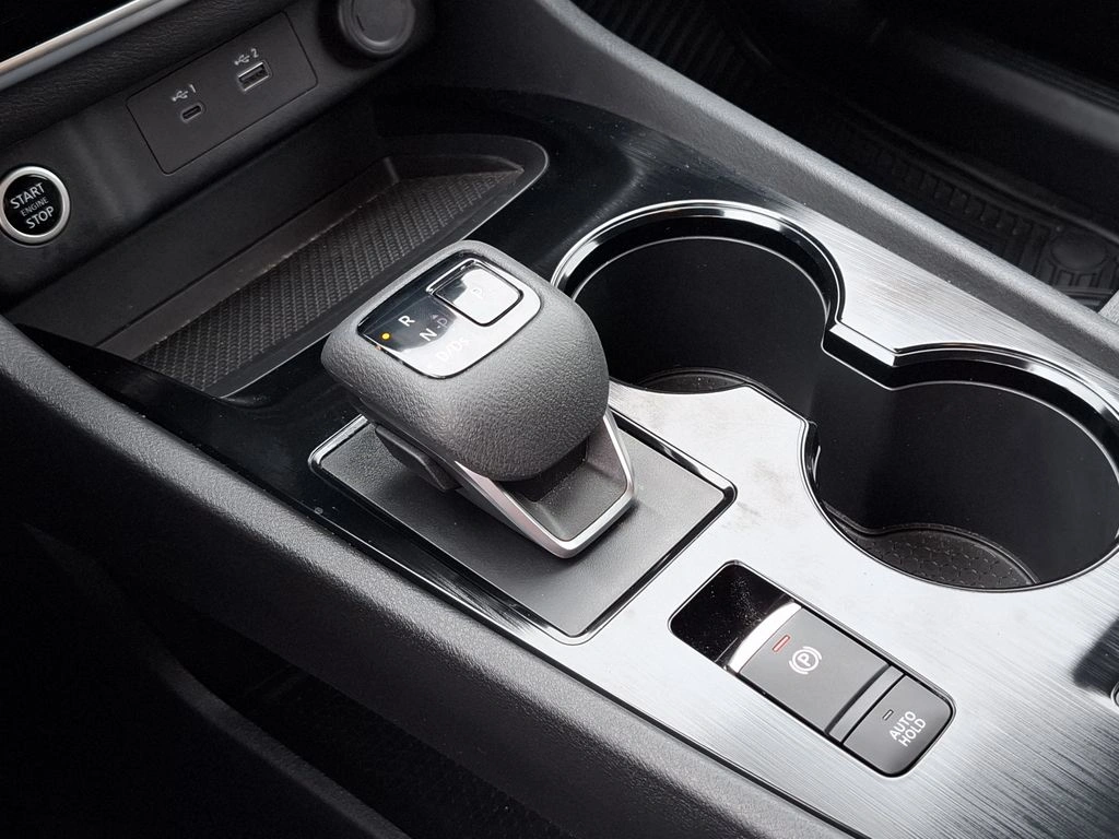 Nissan X-Trail 4x2 7p Cvt 2.5 año 2024
