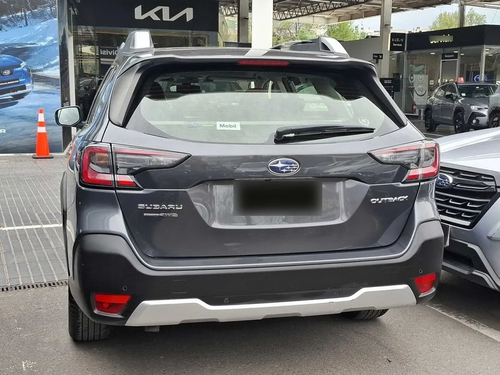Subaru Outback At Awd año 2023