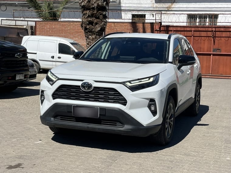 Toyota Rav4 2.5 Xle Hev año 2025