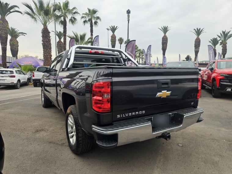 Chevrolet Silverado 5.3 Lt Aut 4x4 año 2015
