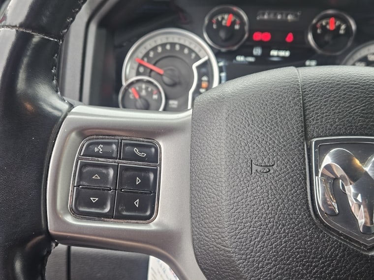 Ram 1500 3.6 Crew Cab Slt At 4x4 año 2023