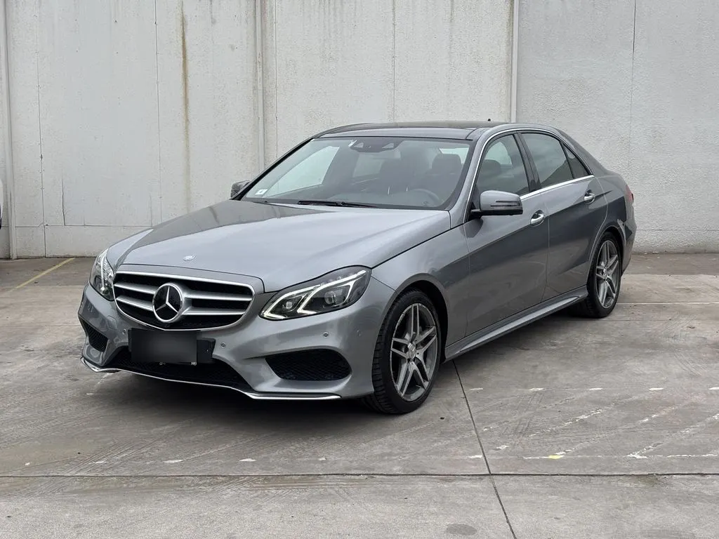 Mercedes-Benz E 500 V8 año 2014