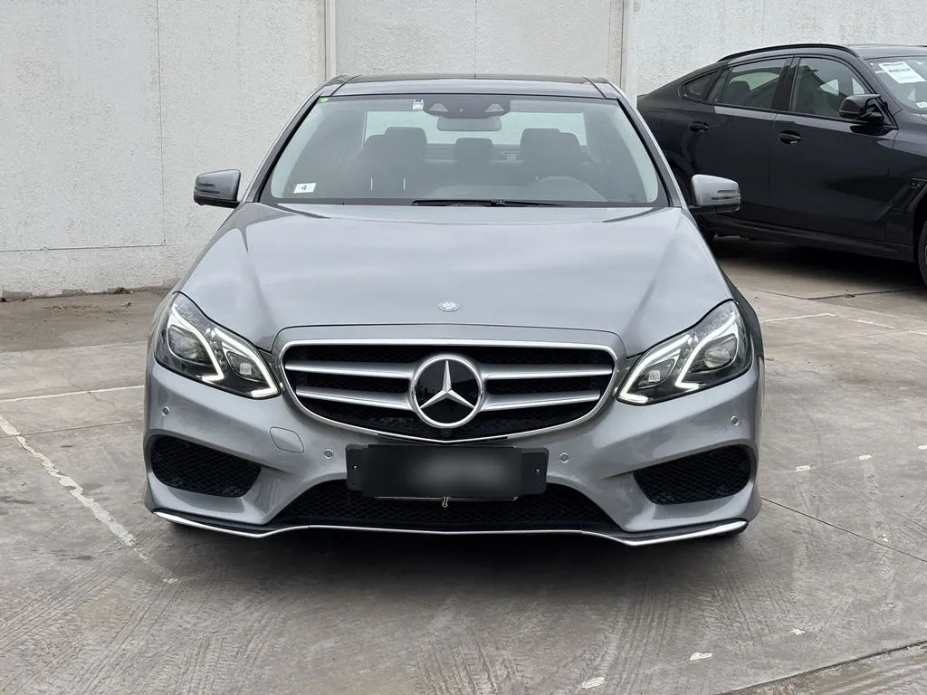 Mercedes-Benz E 500 V8 año 2014