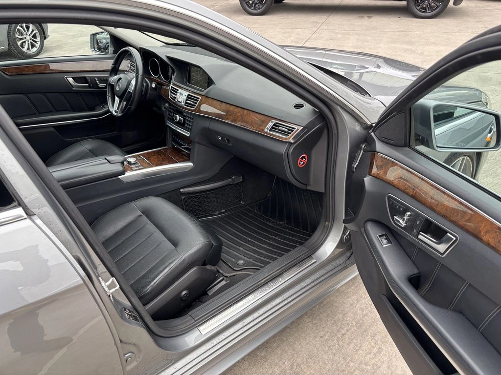 Mercedes-Benz E 500 V8 año 2014
