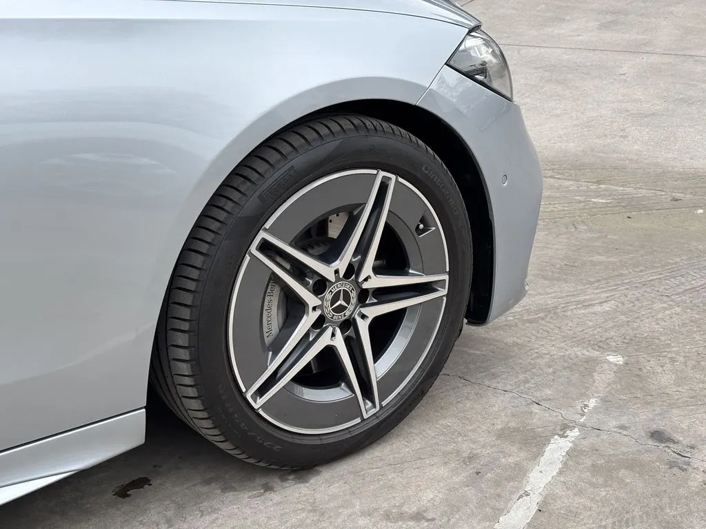 Mercedes-Benz C 200 1.5 Aut año 2025