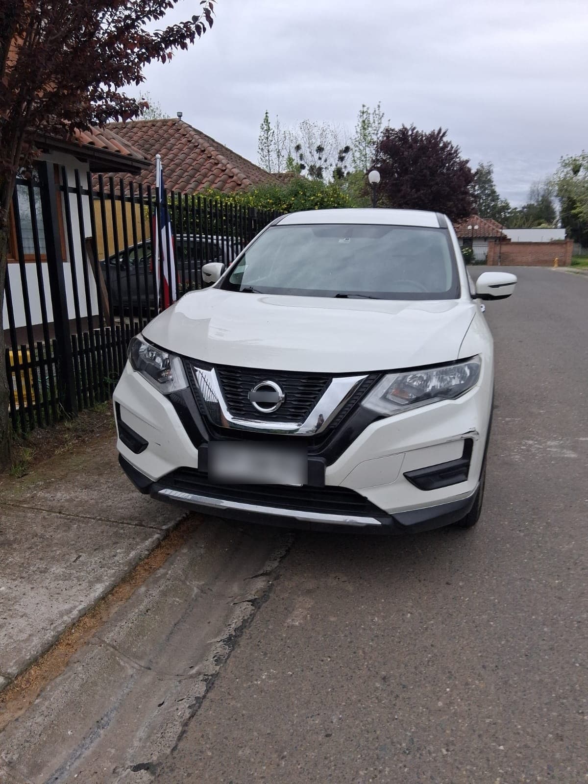 NISSAN X-TRAIL 2.5 Sense At año 2020
