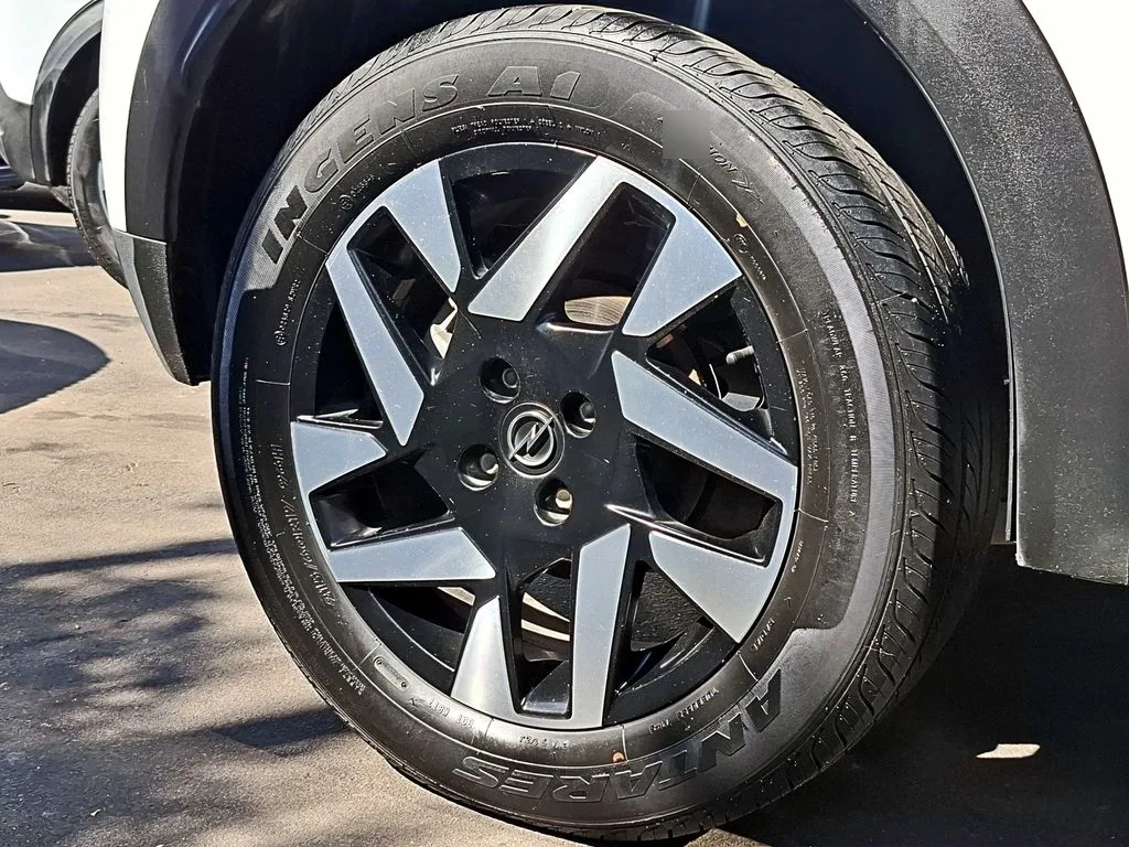 Opel Mokka At año 2023