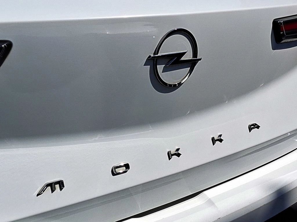 Opel Mokka At año 2023
