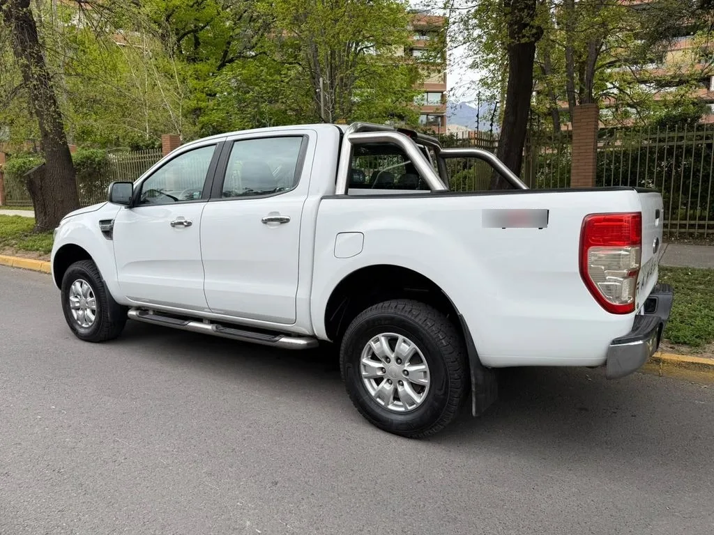 Ford Ranger Xlt 3.2 Dcab 4x4 Mec año 2015
