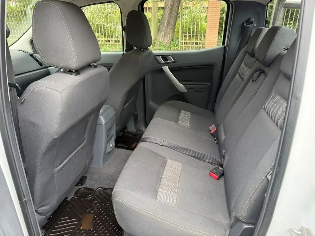 Ford Ranger Xlt 3.2 Dcab 4x4 Mec año 2015