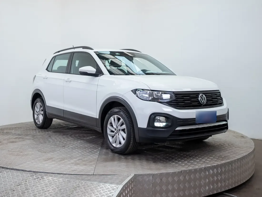 Volkswagen T-Cross 1.0 Tsi Trendline Mt año 2024