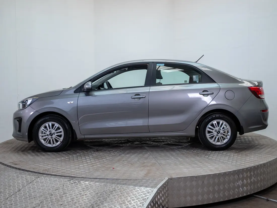 Kia Soluto 1.4 Lx Ac Mt año 2024