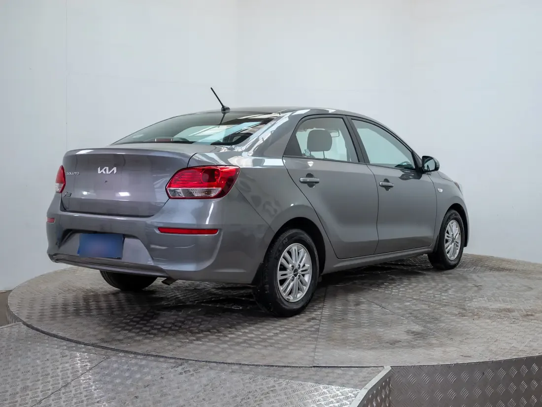 Kia Soluto 1.4 Lx Ac Mt año 2024