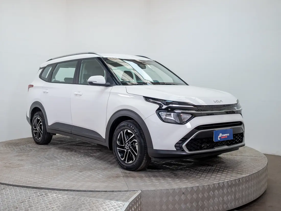 Kia Carens 1.5 T Ex At año 2025