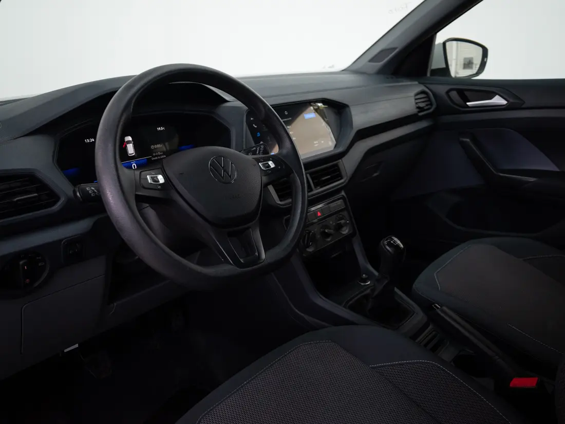 Volkswagen T-Cross 1.0 Tsi Trendline Mt año 2024