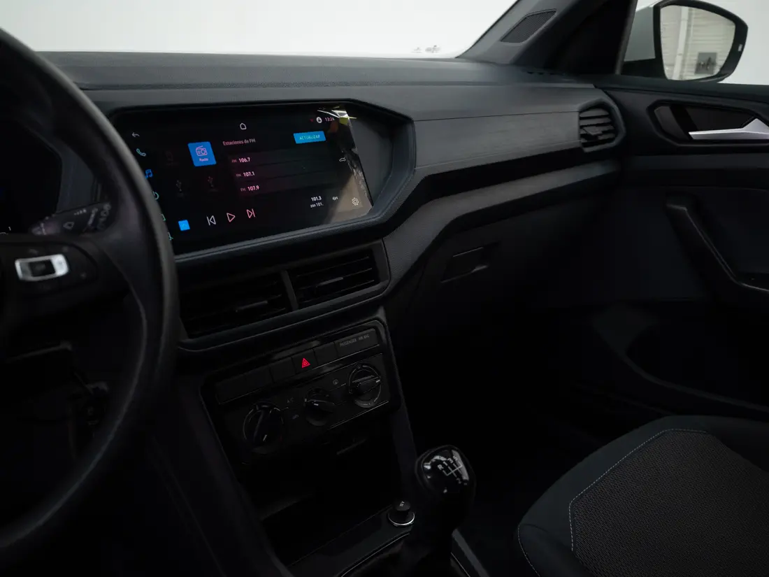 Volkswagen T-Cross 1.0 Tsi Trendline Mt año 2024
