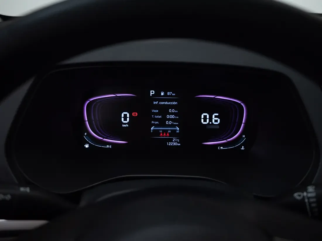 Kia Carens 1.5 T Ex At año 2025