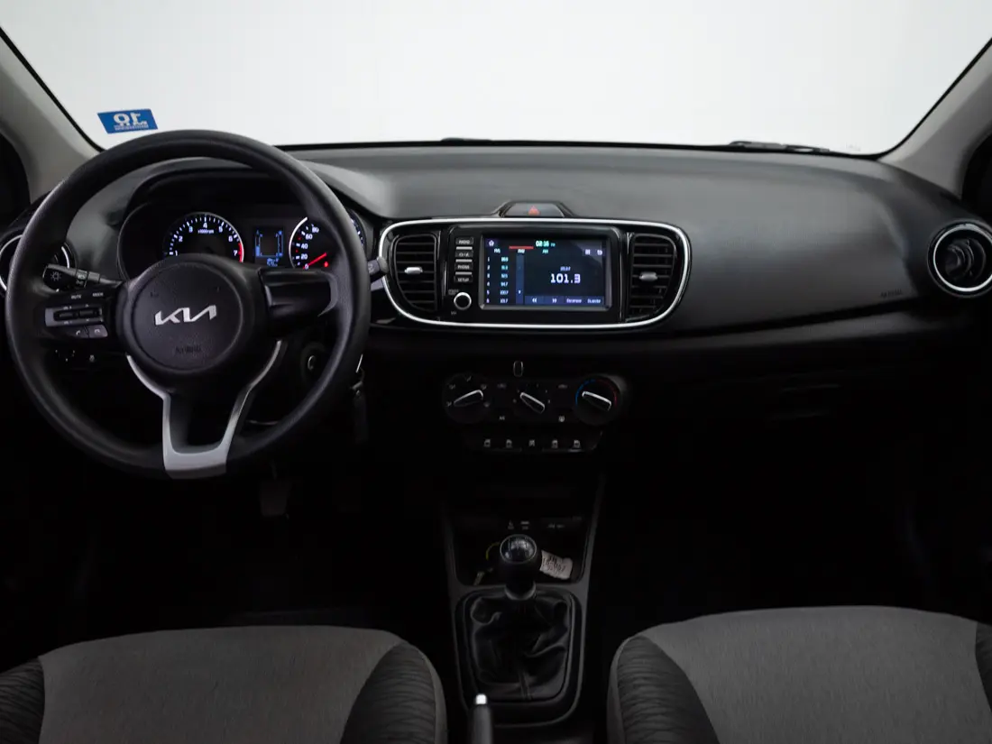 Kia Soluto 1.4 Lx Ac Mt año 2024