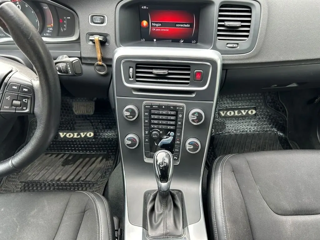 Volvo S60 T3 Comfort At año 2019
