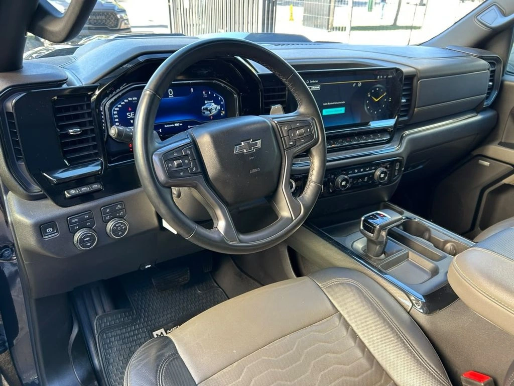 Chevrolet Silverado Zr2 6.2 4x4 At año 2025